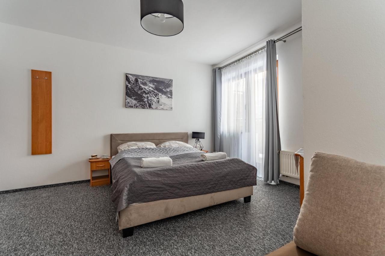 زاكوباني Villa 84 & Apartments Jacuzzi & Sauna المظهر الخارجي الصورة